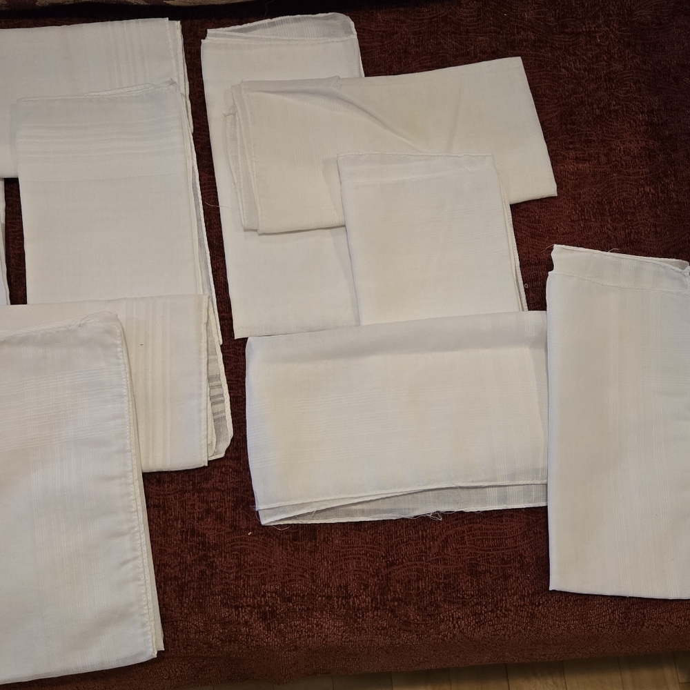 🧺 Lot of 12 Vintage Men’s Handkerchiefs – 16" x 15", White Cotton - Picture 4 of 12